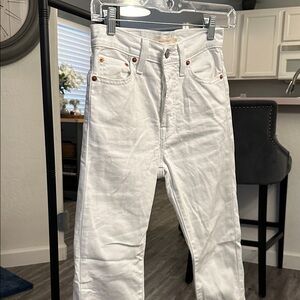 Signature by Levi Strauss White Straight Leg Jeans